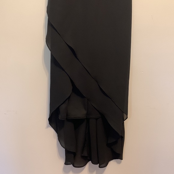 Black cowl neck evening dress - Picture 3 of 3